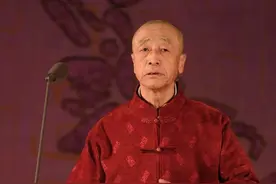 京剧名家康万生特殊年代曾写下四十多篇检讨，晚年被精神小伙恶搞图片