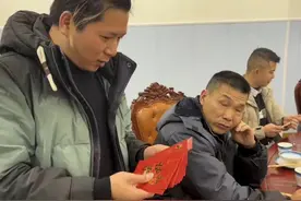 杨百万被小马纠缠都是一场饭局点燃的导火索，请他吃饭要终身制？图片