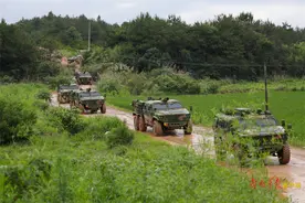 炮火纷飞！这场实弹演练堪比大片图片