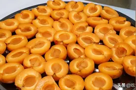 这水果浑身都是宝，一次买10斤晒干囤起来，随吃随取，特省事图片