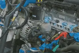 大哥花6万买了辆2016年的老途观，美女一手车况，进厂翻新才好开图片