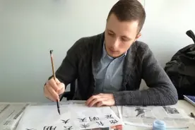 北京地铁“去英文化”？英文标识或换成中文和拼音，意味着什么？图片
