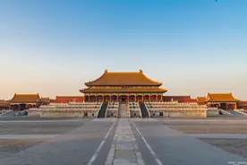 敢仿造故宫的景区，8亿炸山，成5A级景区图片