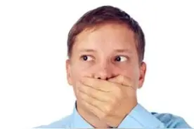 打嗝很尴尬，教你一招，快速止嗝！图片