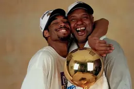 NBA父子总分排名出炉！科比父子38895分居首 库里父子排第二图片