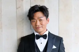 真正从少林寺出来的5个明星，有人成百亿影帝，有人被刘德华拜师图片