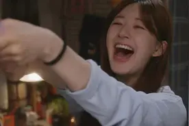 玉女甜妹落下神坛？赵露思《后浪》演技浮夸，戏骨吴刚“很受伤”图片