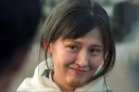 热依扎：出道12年不温不火，一哭成名打动观众，哺乳期仍坚持拍戏图片