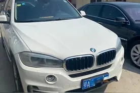 翻新“破烂不堪”的宝马X5，车主硬是把X5当拖拉机开了7年图片