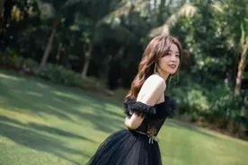 余霜获奖被质疑，Rita深陷整容风波，只有小钰和周淑怡是赢家图片