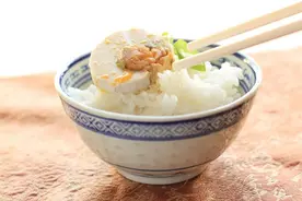 吃得越少，活得越久？一天吃一顿两顿可行吗？科学的解释来了图片