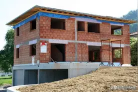 “路剪房，见伤亡”的说法有道理吗？农村盖房的讲究，值得一看图片