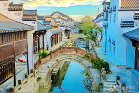 湖北43亿打造的古镇火了，汇聚八大古建，被誉为“古建筑大观园”图片