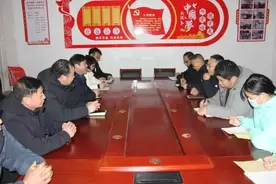 送教送培共促成长 结对相助协同发展 浚县实验中学与屯子镇一中开展城乡结对帮扶对接座谈会图片