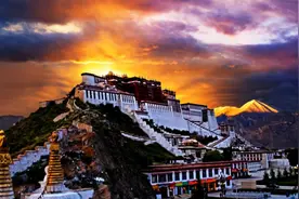 “达赖”与“班禅”究竟是什么关系？二者谁的地位更高？图片