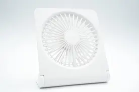 小小风扇一个就卖69元，几素超薄桌面小风扇拆解图片