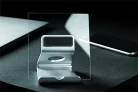 打破技术封锁和壁垒 重庆造中国最牛手机屏玻璃图片