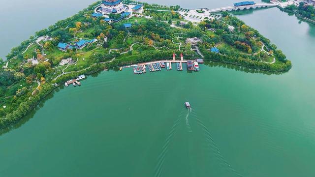 菏泽成武：雨后文亭湖 薄纱漫卷的水韵朦胧