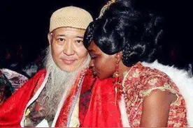 2011年，中国53岁画家娶21岁非洲学生，老来得子后为何剃度出家？图片