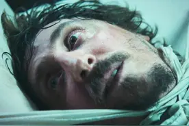 看尺度，网飞还是火力全开，可惜这部惊悚爆款续集，还是玩砸了图片