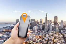 对方不接电话联系不上？打开手机“隐藏”功能，找到对方精准位置图片