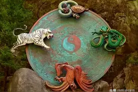 四大神兽青龙白虎、朱雀玄武，分别镇守四方，那中间是谁守卫？图片