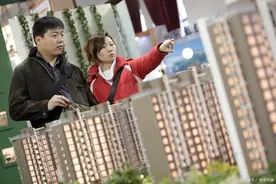 2023年买房，请牢记“10字真言”：买南不买北，住东不住西图片