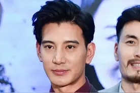 蒲巴甲“劲爆的情史”，与小9岁梁洁即将结婚却分手，他在追求啥图片