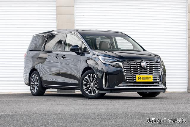 新车 | 售31.79万元起，新款别克GL8 ES陆尊发布，看哪款最值得购买