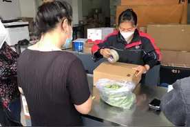 “提速”、“锁鲜”顺丰高效物流供应链 助力时令水果“网”上行图片