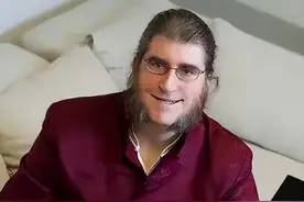 说说带火西南财经大学的诺贝尔经济学奖获得者菲利普·迪布维格图片