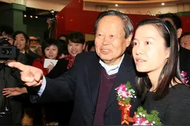 恭喜翁帆，她活成了最令人羡慕的女人图片