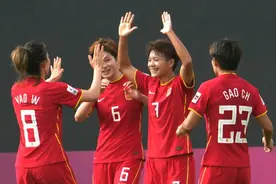 二十大代表风采丨珍惜每次为国而战的机会——记二十大代表、中国女足队员王霜图片