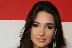 一笑倾城！颜值最高的十位球星太太，维嘉是无数男人的梦中情人图片