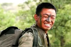 这部16年前的老剧，现在评分9.5，它究竟戳中人什么？图片