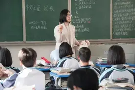 河南在职教师收入被公开，金额属实让人羡慕了，网友：远超了现象图片