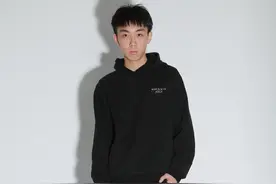 模特艺考生男生的五个美姿图片