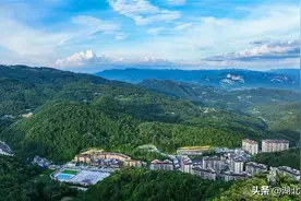 聚焦“华中凉都”野三关②|以野三关为“据点”，可遍览鄂西美景图片