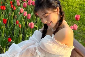 国民女友刘思瑶翻车后人气暴跌，现靠擦边球搏出位，却被全网嘲讽图片