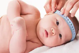 宝宝发育好不好，看“头”就知道，具备4个特征，孩子健康又聪明图片