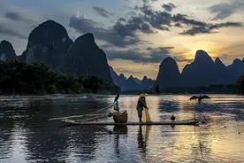 让心灵宁静的10首古诗词，能安抚动荡不安的灵魂，使人心平气和图片