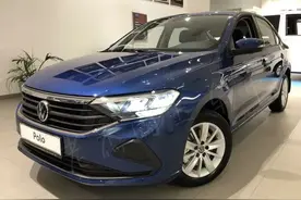 新款POLO“三厢版”亮相，接替桑塔纳，1.5引擎+6AT，预售7.8万图片