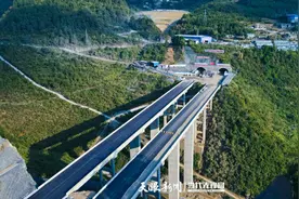 黔·景中国｜穿行“贵州第一隧”图片