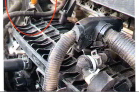 北京现代领动发动机无规则抖动图片