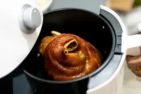 空气炸锅，真能凭空做菜？图片