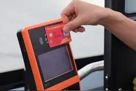 退役军人公交免费、专属候车厅，多地上新！图片