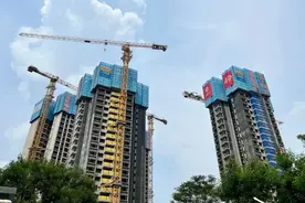 光明房价“卷”回2018年！开发商花式抢客，“网红盘”表示焦虑图片