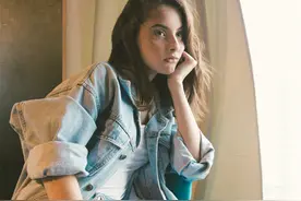 喜欢晒离婚证的女人，为什么不建议你交往？图片