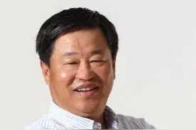 中化董事长宁高宁退休，院士弟弟撰文刷爆朋友圈，兄弟三人履历震惊网友：个个是人才图片
