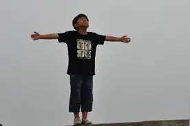 到底谁该为我儿子的网瘾负责图片